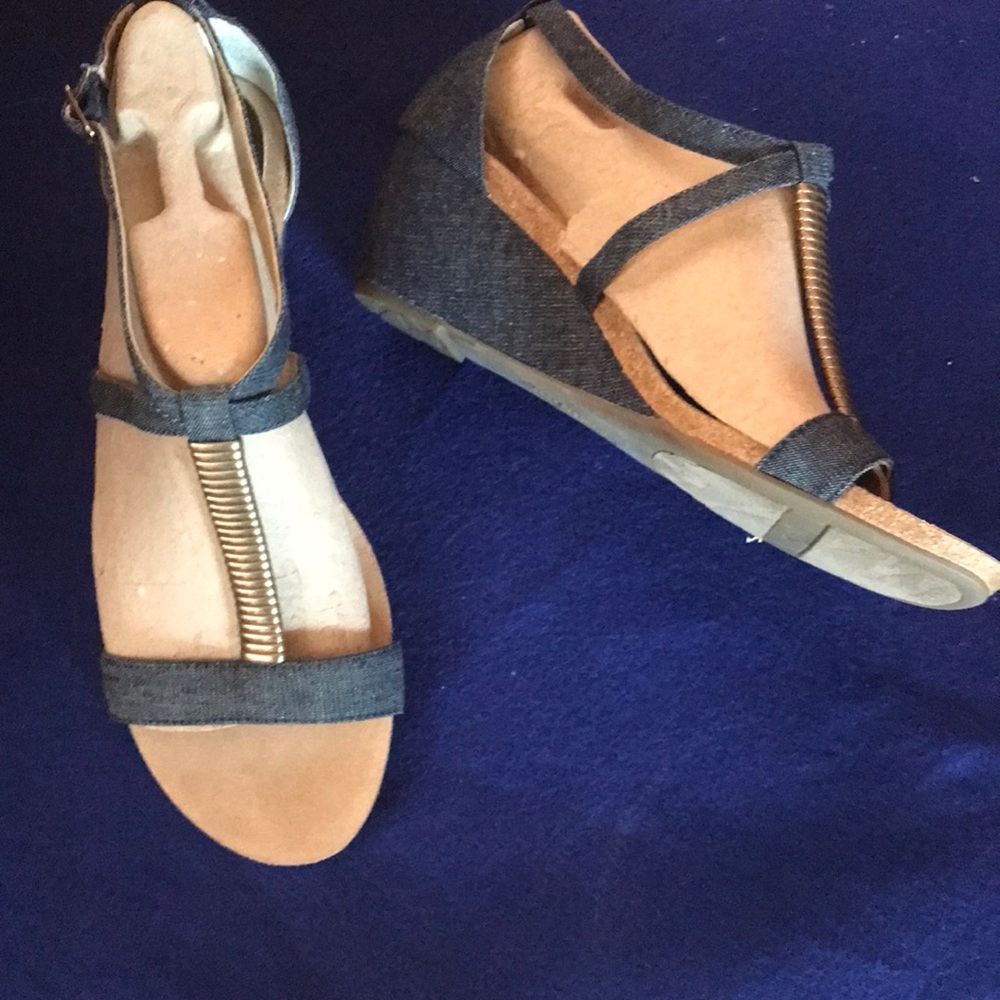 Ankle strap denim shoes